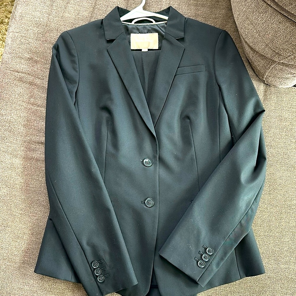Women’s Banana Republic Suit